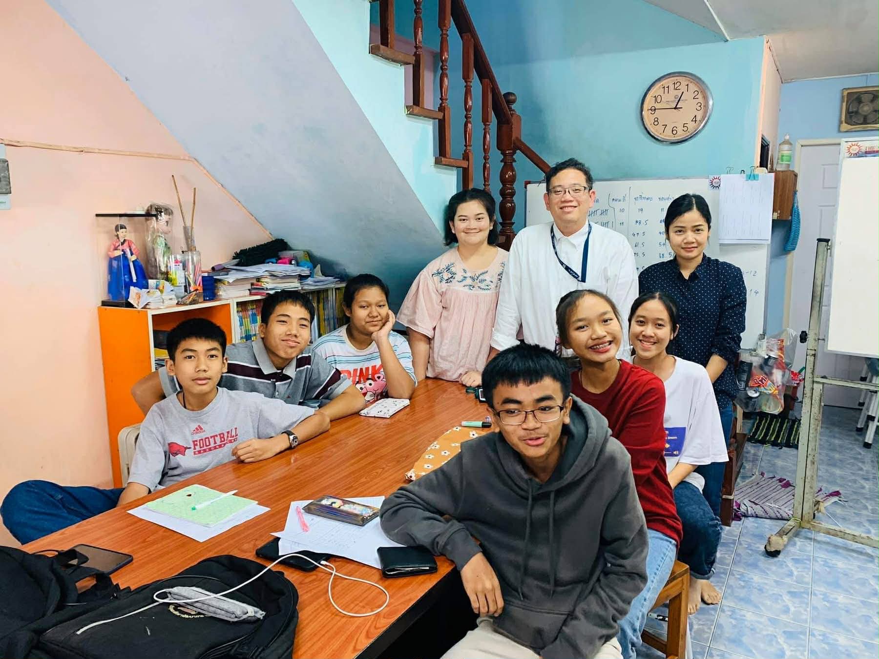 ครูกับนักเรียน